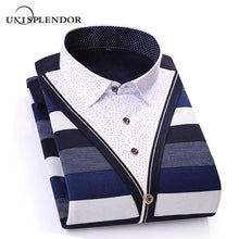 Load image into Gallery viewer, 2020 Winter Thicken Men Shirt Fake two pieces Casual Man Shirts Stripe Contrast Color Men Business Shirt Warm Soft Shirt YN10551