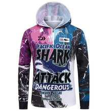 Load image into Gallery viewer, Anti-UV DAIWA Fishing Clothes Long Sleeve Ultra-Light Hooded Fishing Clothing Quick Dry Breathable Sun Protection Fishing Shirt

