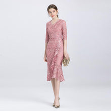 Load image into Gallery viewer, Europe and the United States high-end large size mother with big temperament slim hip tail sleeve flower dress
