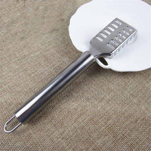 Load image into Gallery viewer, Fish Scales Graters Scraper Fish Cleaning Tool Scraping Scales Device with Cover Home Kitchen Cooking Fishing Tool Pesca Tackle
